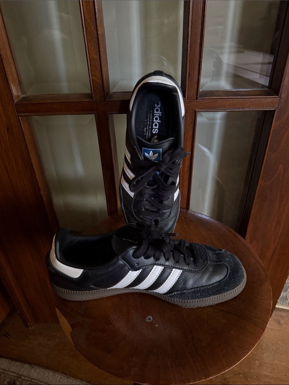 adidas Black and White Men’s Classic Low-Top Sneakers